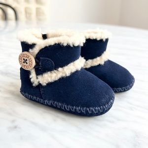 UGG Baby Blue Navy Booties Size 0/1 NWOT
